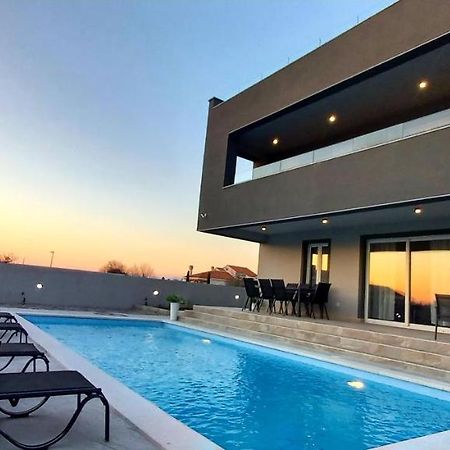 Murvica  Villa Tia With Heated Pool & Jacuzzi מראה חיצוני תמונה