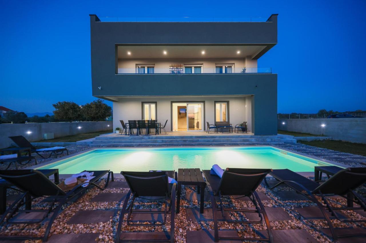 Murvica  Villa Tia With Heated Pool & Jacuzzi מראה חיצוני תמונה