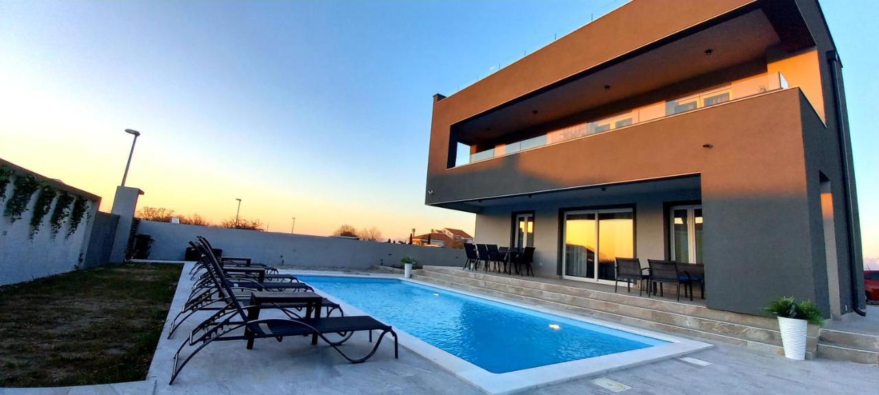 Murvica  Villa Tia With Heated Pool & Jacuzzi מראה חיצוני תמונה