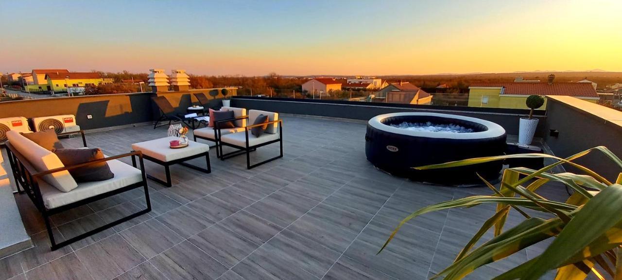Murvica  Villa Tia With Heated Pool & Jacuzzi מראה חיצוני תמונה